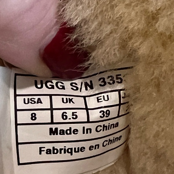 Bronze Ugg sequins boots with fuzzy box - Picture 10 of 12